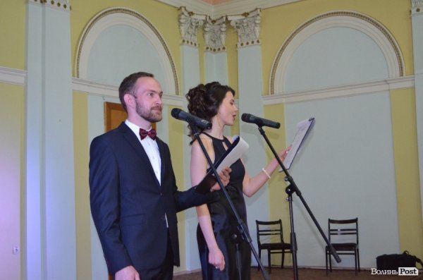 У луцькому виші танцювали, щоб допомогти. ФОТО