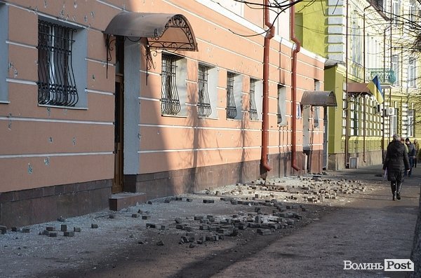 Активісти покинули управління міліції у Луцьку. ФОТО