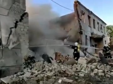 Показали наслідки ракетного обстрілу Одеси. ВІДЕО