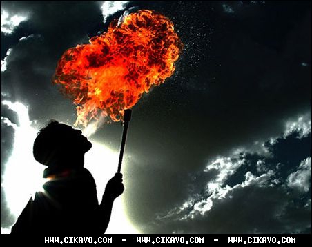 Цікаві приклади «вогняних» світлин та шоу. ФОТО. ВІДЕО