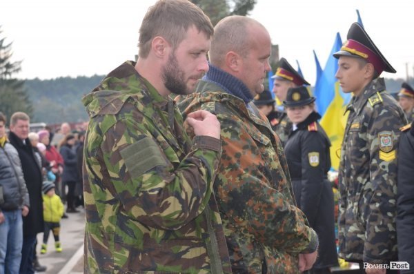 В Гаразджі освятили пам’ятники Героїв, які загинули в АТО. ФОТО