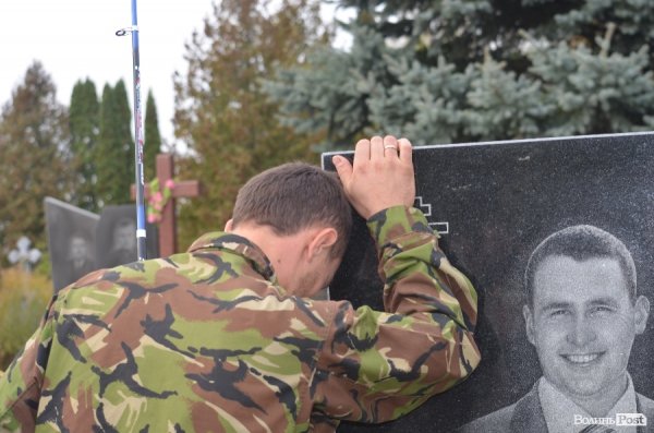 В Гаразджі освятили пам’ятники Героїв, які загинули в АТО. ФОТО