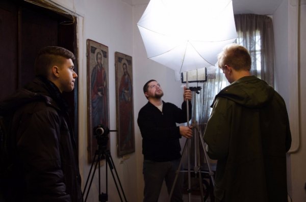 Молодь з Луцька долучилась до роботи над фільмом про найстарішу академію України. ФОТО. ВІДЕО 