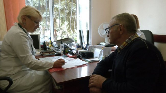 Волинська клінічна лікарня прийматиме пацієнтів лише за попереднім записом. ВІДЕО