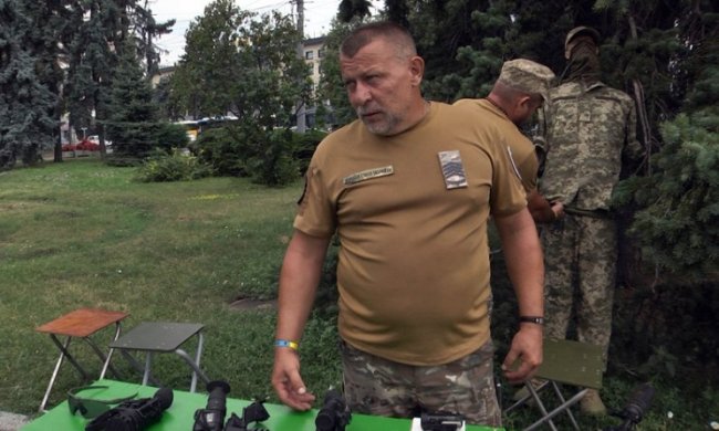 У центрі Луцька представили виставку БпЛА і стрілецької зброї