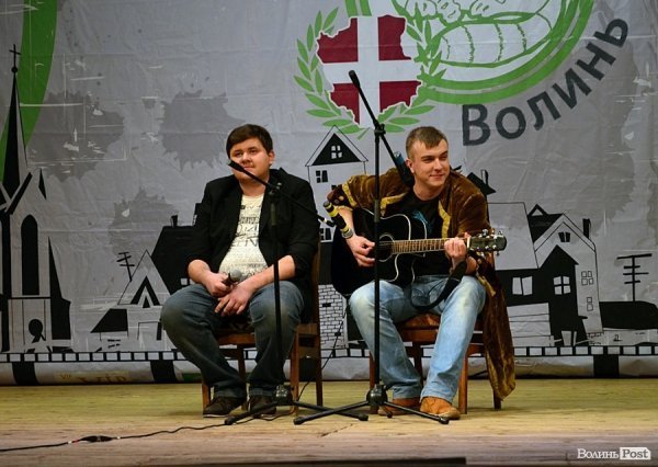 Публіка адекватна, бо не голосувала за Партію регіонів, - КВН у Луцьку. ФОТО