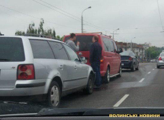 У Луцьку – подвійна аварія. ФОТО