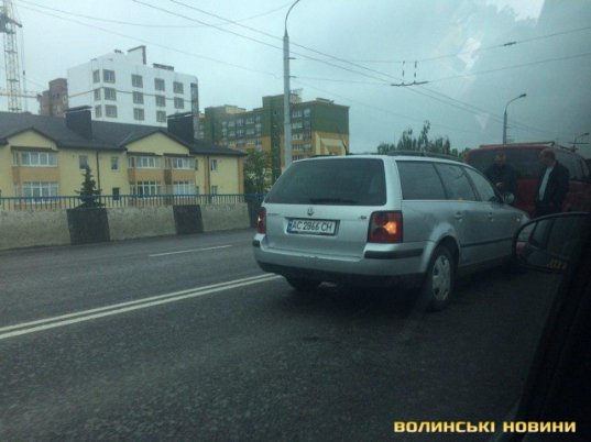 У Луцьку – подвійна аварія. ФОТО
