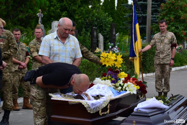 У Луцьку поховали атовця Володимира Бабія