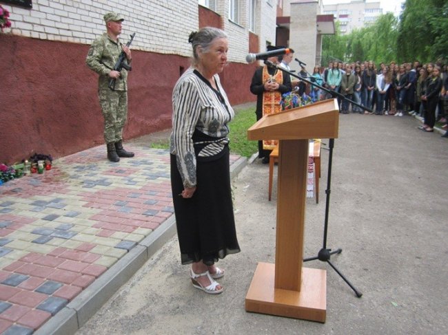 У Володимирі відкрили пам'ятну дошку атовцю. ФОТО