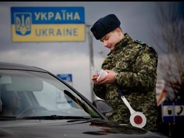 На Волині вилучили дві автівки, як розшукував Інтерпол