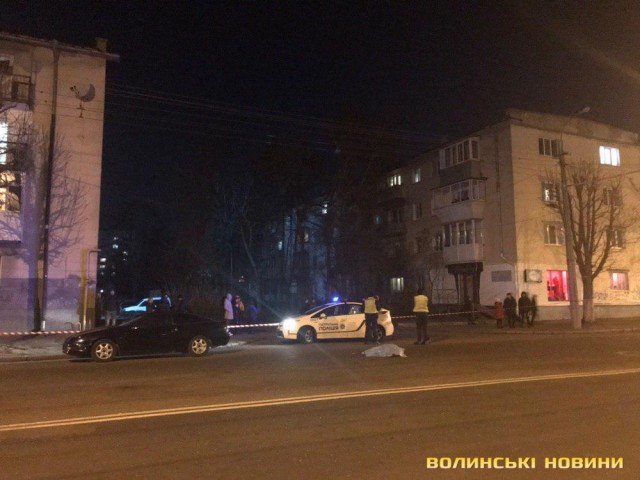 У Луцьку водій «Ford» на смерть збив чоловіка. ФОТО