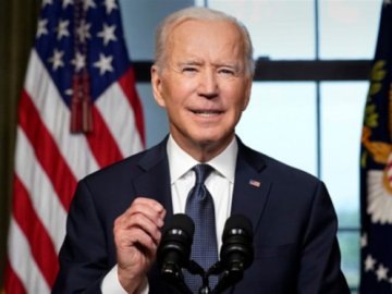 Байден заявив, що Росія вторгнеться в Україну найближчими днями і нападе на Київ