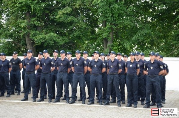 Луцькі правоохоронці відзначають півроку роботи. ФОТО