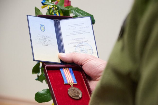 У Луцьку родинам загиблих Героїв вручили державні нагороди