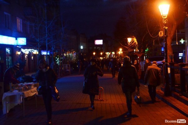 Луцьк не готовий до Нового року. ФОТО 