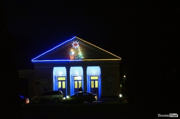 Луцьк не готовий до Нового року. ФОТО 