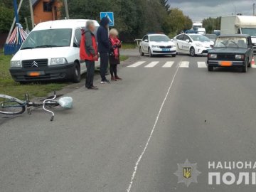 Поблизу Луцька авто збило чоловіка