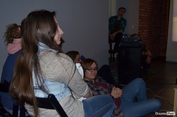 «Двоє на одного»: поетичні читання в Луцьку. ФОТО