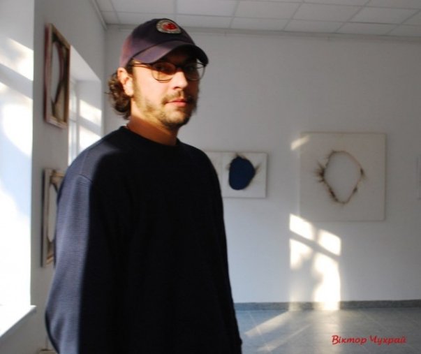 У Луцьку відкрили виставку онлайн «Сонце нового дня»