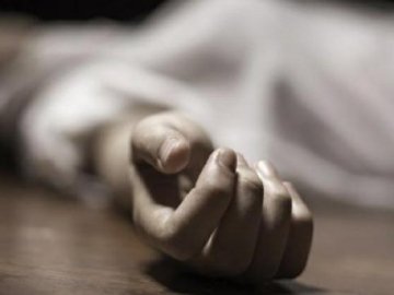 Брехав, що загинула через падіння з дерева: за вбивство співмешканки судять волинянина