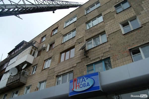 У завалах будинку в Луцьку знайшли тіло другого загиблого. ФОТО