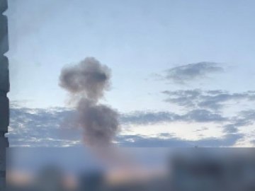 У Києві внаслідок ракетного удару по житловому будинку постраждали троє людей