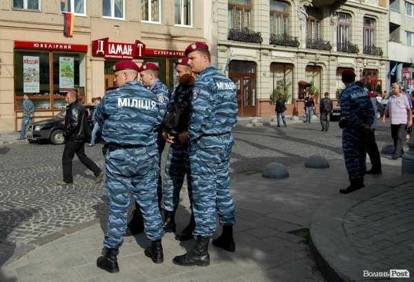 Як у Львові вболівали за Україну в матчі з Францією. ФОТО
