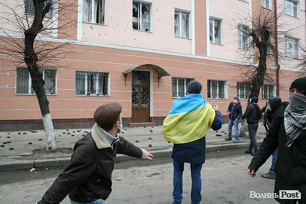 Штурм волинської міліції. ФОТО