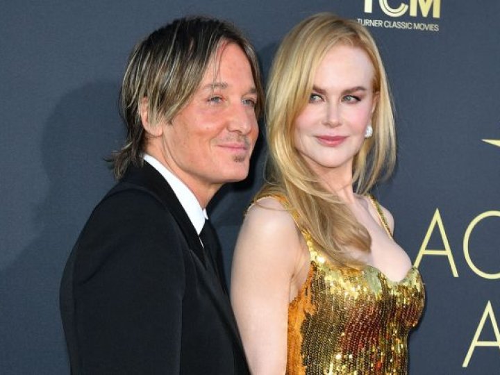 Кіт Урбан після розлучення з Ніколь Кідман оселився з молодшою на 32 роки коханкою — ЗМІ