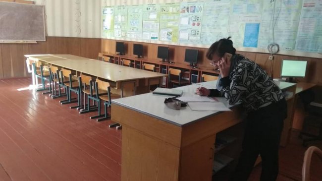 Освітній протест: на Волині батьки не пустили дітей до скандальної школи