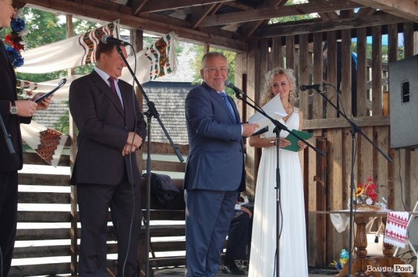 У замку Любарта вітали «ліпших з ліпших» студентів. ФОТО