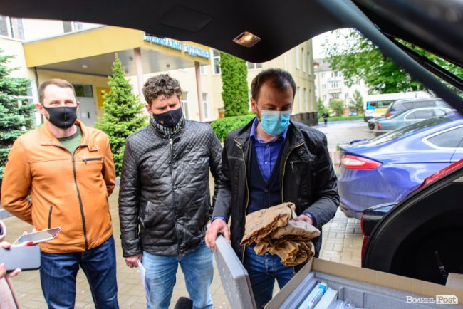 Дві волинські лікарні отримали 1400 швейцарських ІФА-тестів, що визначають антитіла до COVID-19. ФОТО