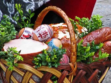 Скільки цьогоріч українці заплатять за великодній кошик