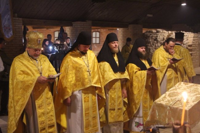 У храмі в Луцькому замку відновлять регулярні служби