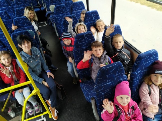 Школі під Луцьком купили новий автобус. ФОТО