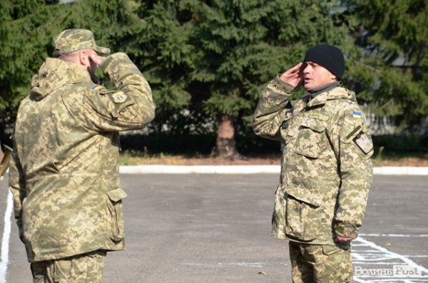 Волинські призовники поїхали на службу. ФОТО