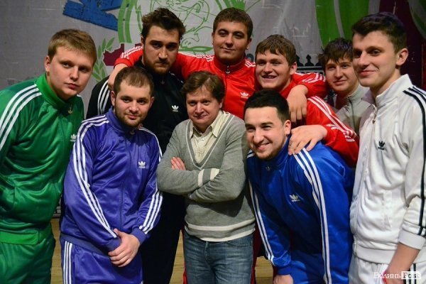 КВН у Луцьку: львівські хлопці перемогли запорізьких «гопників». ФОТО