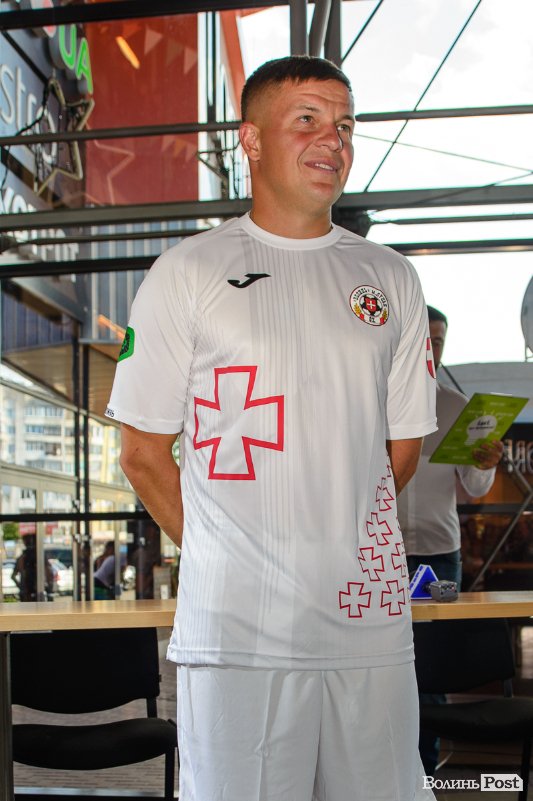 Лучан знайомили з новими гравцями «Волині». ФОТО