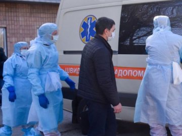 Визначили перелік посад медиків, яким доплачуватимуть за боротьбу з коронавірусом