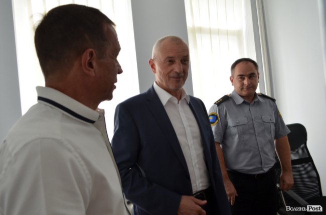 Зручно та сучасно: у селищі на Волині відкрили пункт видачі дозволів на міжнародні перевезення. ФОТО