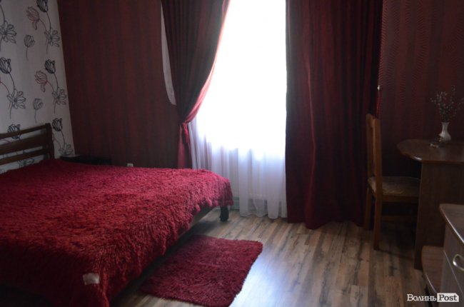 «Ми не могли повірити, що так буває». ЖІНКА З ЛУЦЬКА БЕЗОПЛАТНО ПРИХИСТИЛА ДЕКІЛЬКА СІМЕЙ ПЕРЕСЕЛЕНЦІВ