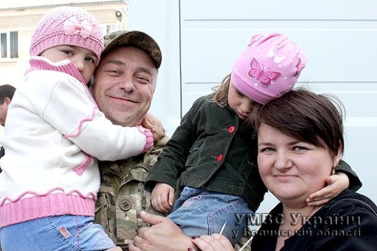 На Волині зустрічали міліціонерів, які забезпечували охорону у зоні АТО. ФОТО