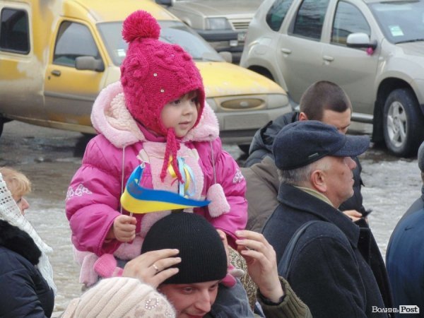 Народне віче «Геть Башкаленка!» у Луцьку. ФОТО. ВІДЕО