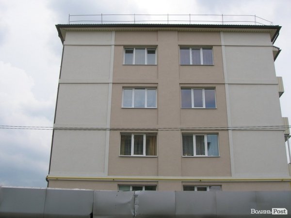 Луцький будинок з обвалом: рік потому. ФОТО