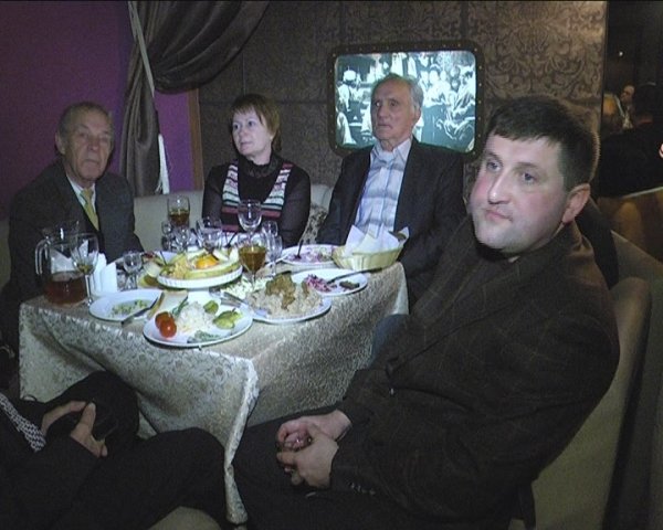 Олександр Лазорко привітав ветеранів з Днем визволення Луцька. ФОТО *