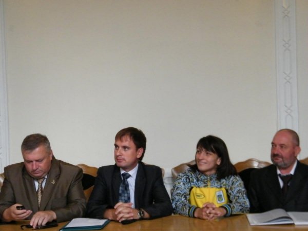 Волинських олімпійців нагороджували в облраді. ФОТО