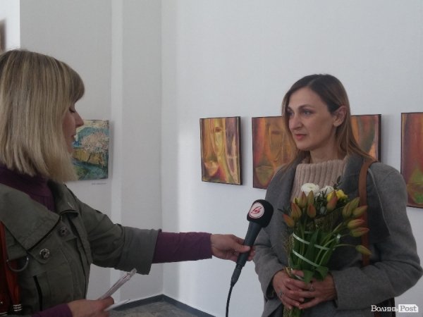 Відкриття весняного арт - салону в Луцьку