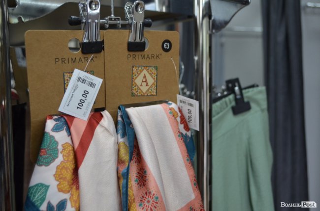 Нові брендові речі за доступною ціною: у Луцьку відкрили другий «Family Stock»*