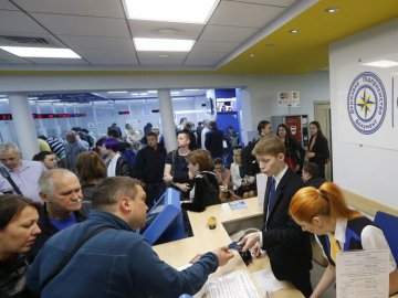 В Україні змінилися ціна на оформлення ID-картки та посвідки на проживання